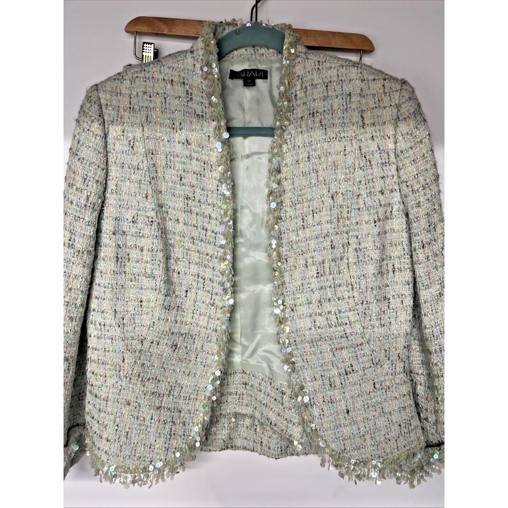 Tahari 2 Pc Boucle Tweed Skirt Suit Set Size 12 Sequin Trim Pastel Career - Picture 2 of 16